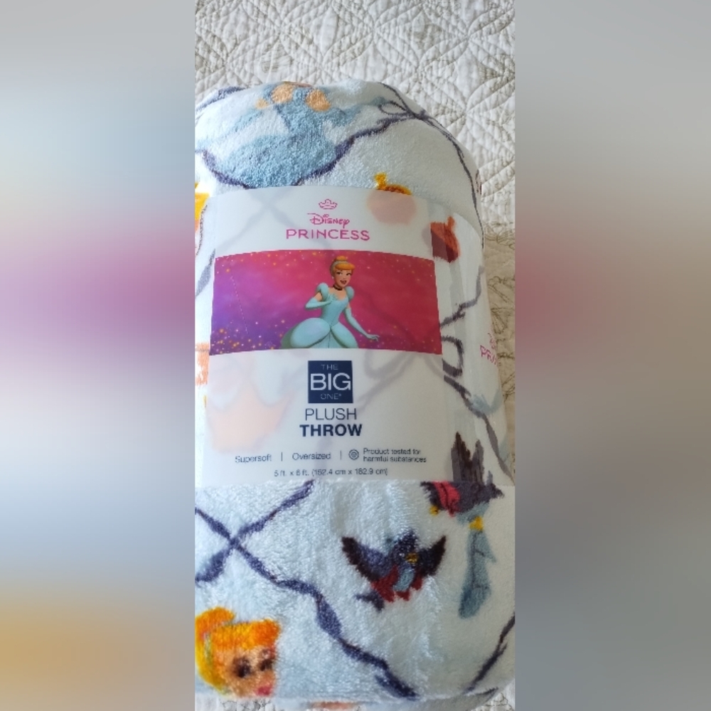 Disney Princess Cinderella Throw